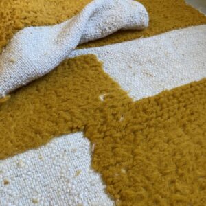 Tapis à motifs rouille – Image 2