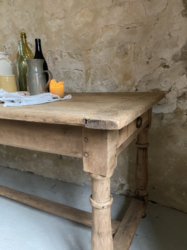 Table en chêne – Image 11