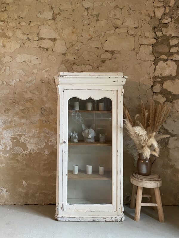 Vitrine blanche