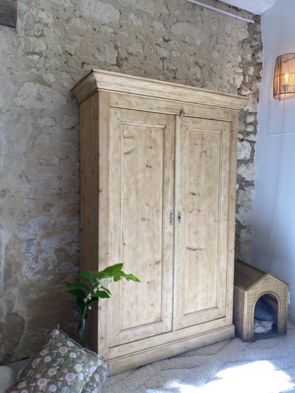 Armoire claire – Image 2