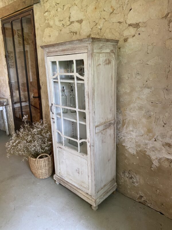 Bonnetière blanche vitrée – Image 8