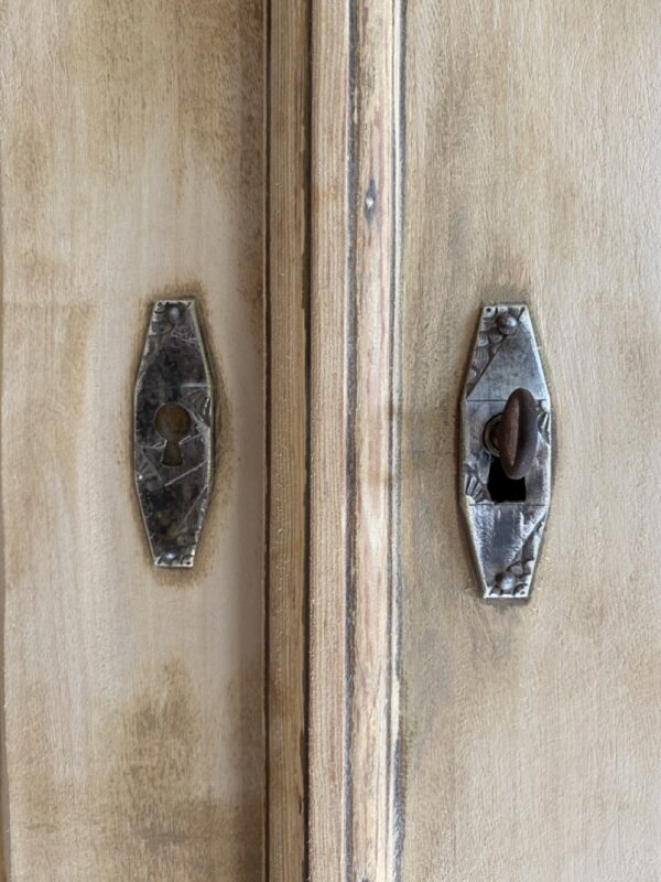 Armoire claire – Image 9