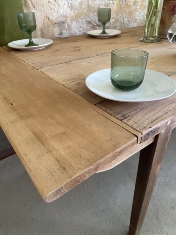Table 2,60m – Image 2
