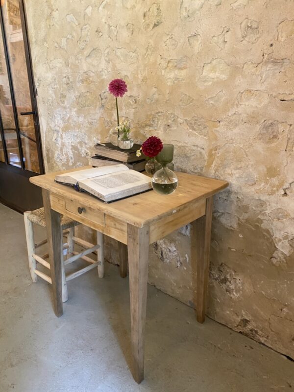 Table d'appoint – Image 7