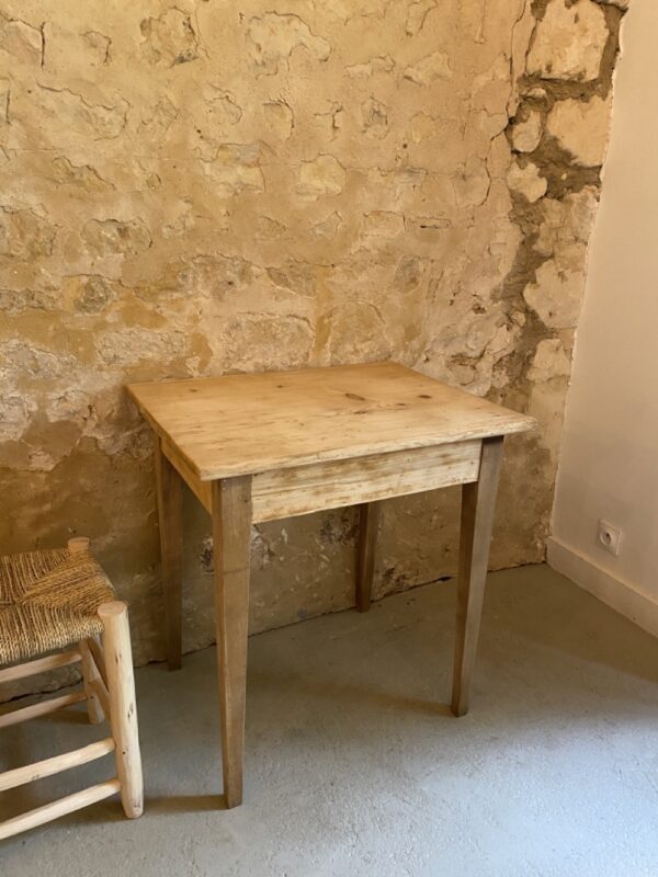 Table d'appoint – Image 3