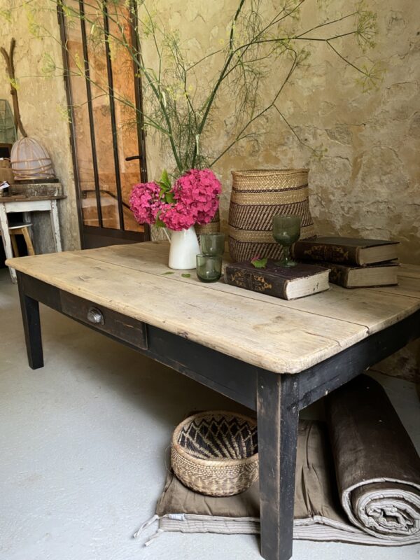 Table basse noire XXL – Image 8