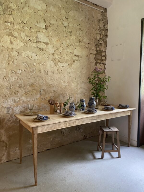 Table 2m – Image 2
