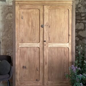Armoire sapin et chêne