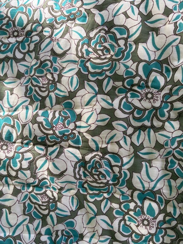 Plaid fleuri – Image 3