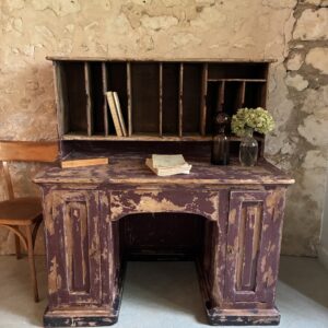 Bureau tripostal