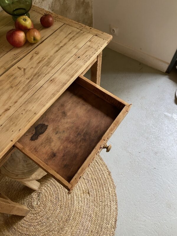 Table ou bureau – Image 8