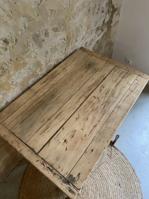 Table ou bureau – Image 9