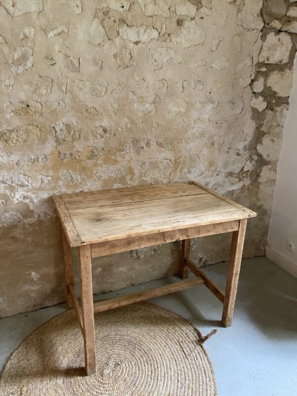 Table ou bureau – Image 11
