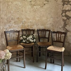 Lot de 4 chaises paillées