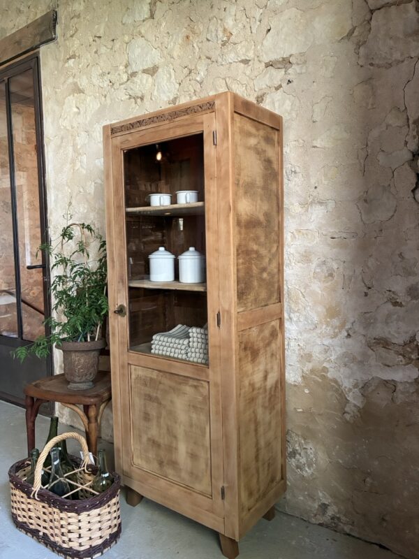 Vitrine – Image 3