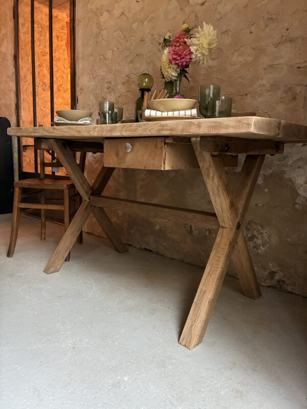 Table ou bureau – Image 3