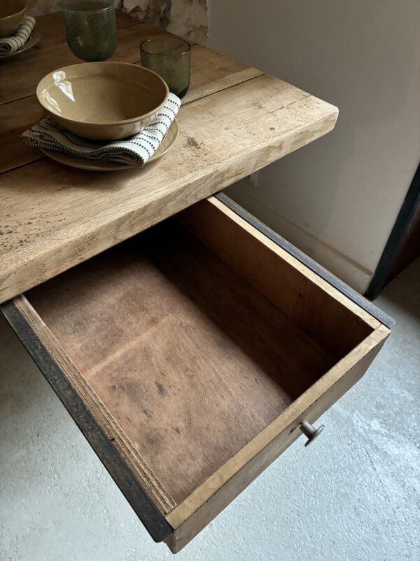 Table ou bureau – Image 7
