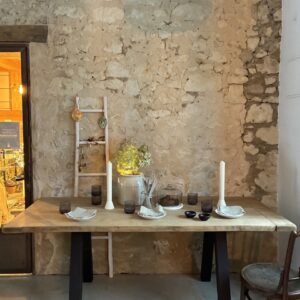 Table piétement métal