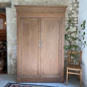 Armoire en chêne