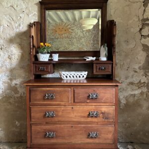 Ancienne coiffeuse commode