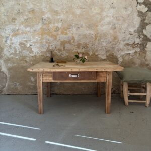 Table basse brute