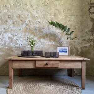 Table basse en merisier