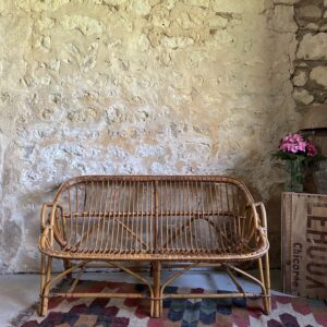 Banquette en rotin clair