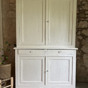 Buffet deux-corps patiné blanc